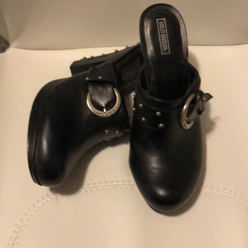 Harley clogs